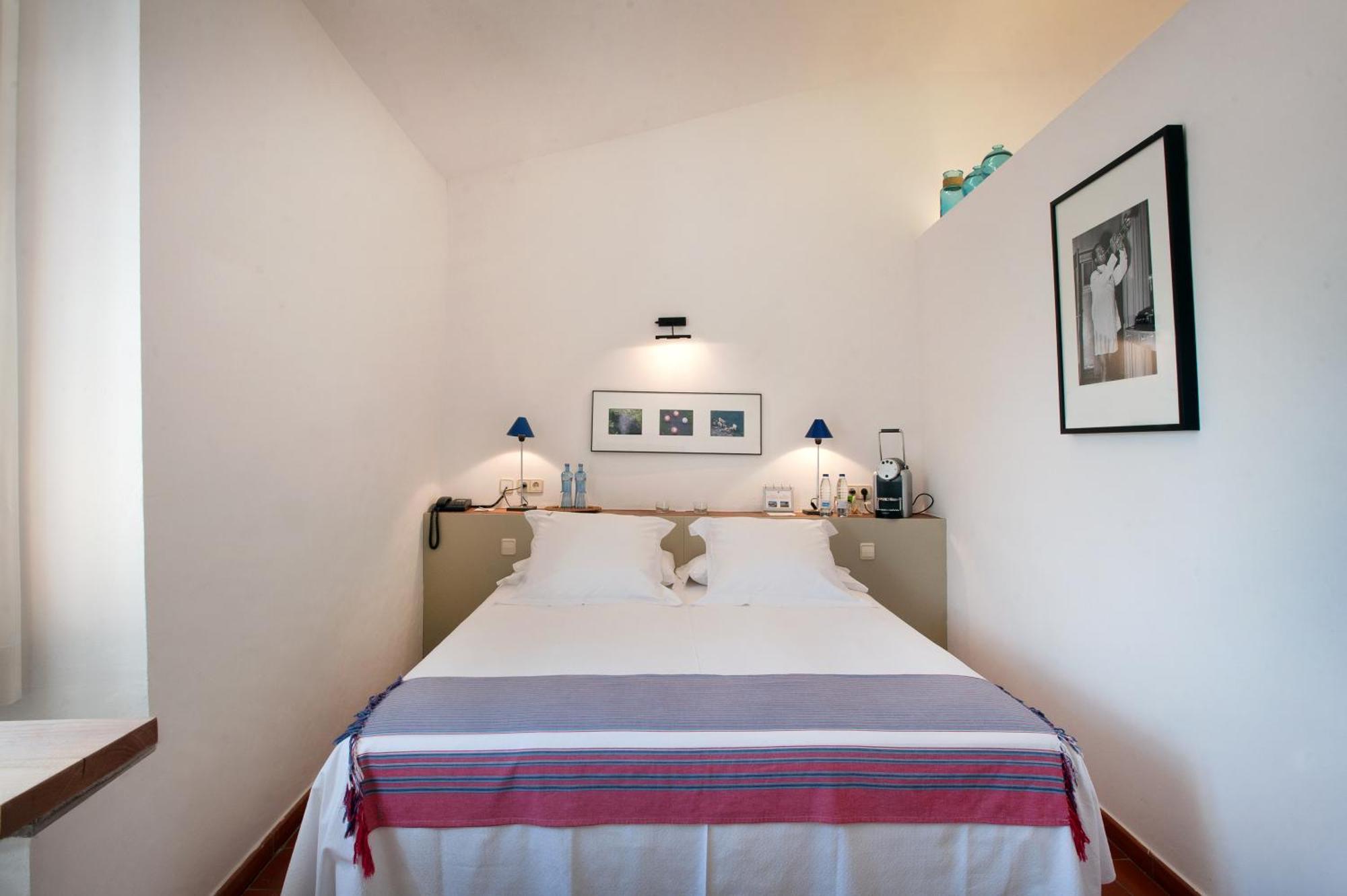 Mas Falgarona Hotel Boutique & Spa Avinyonet de Puigventos Room photo