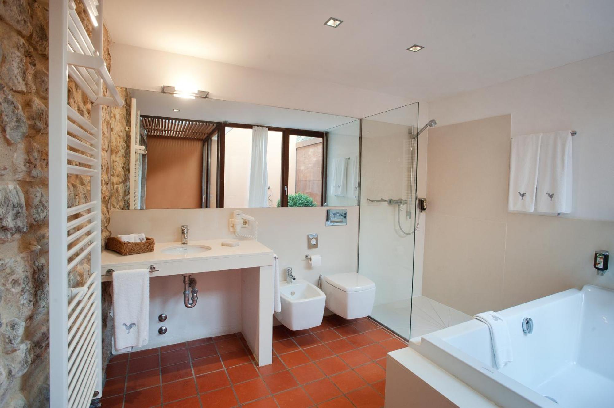 Mas Falgarona Hotel Boutique & Spa Avinyonet de Puigventos Room photo